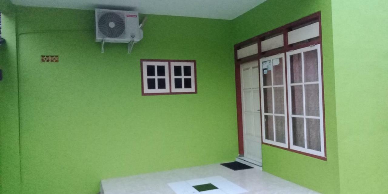 Gandrung City Hostel Banyuwangi  Exterior photo